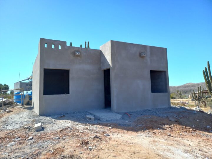 El Invi Construye Viviendas Progresivas en el Municipio de Los Cabos